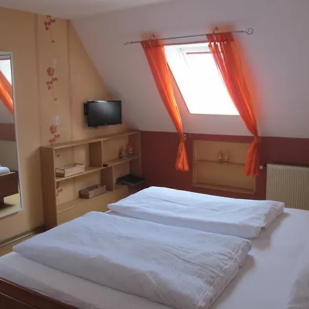 Weinhof Michael Morbach 게스트하우스 3*